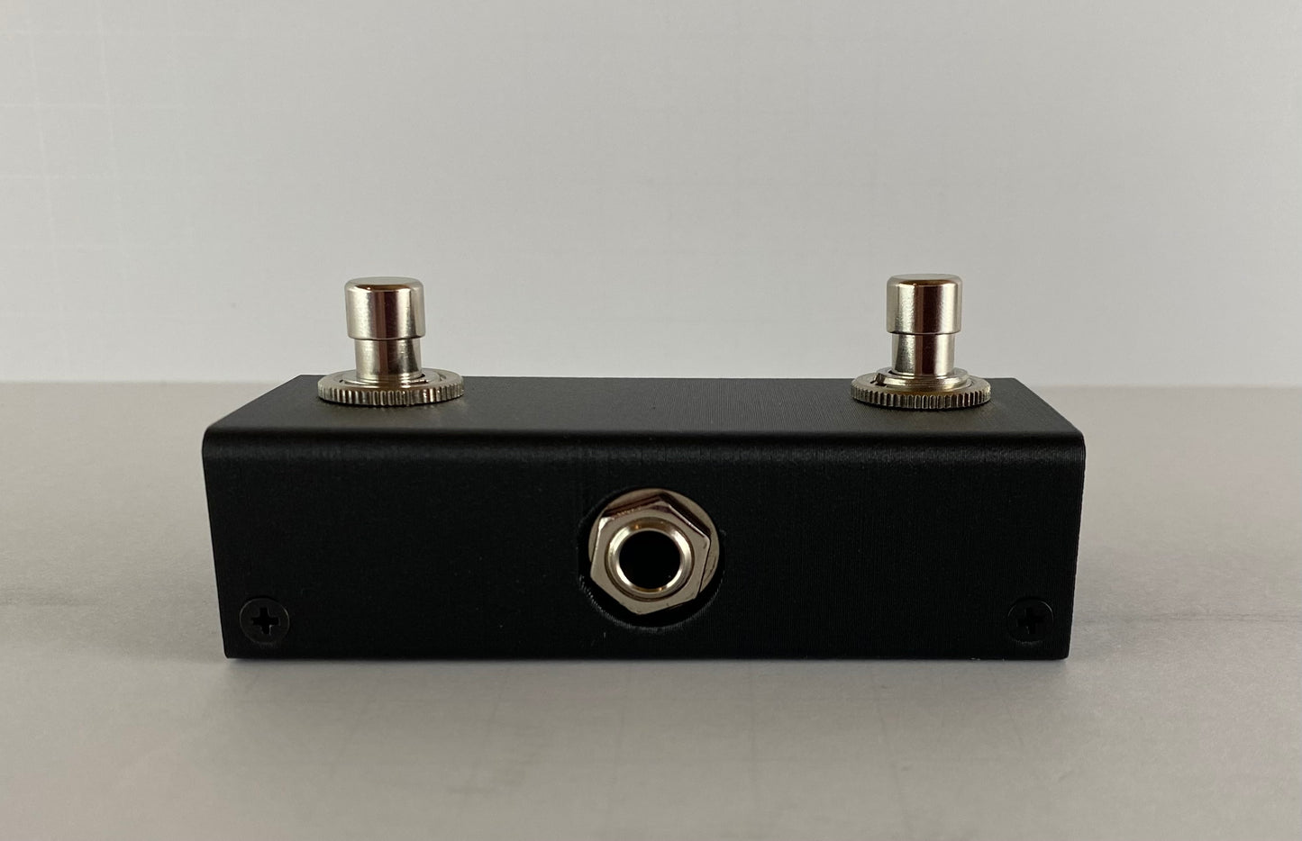 Mini dual AUX switch