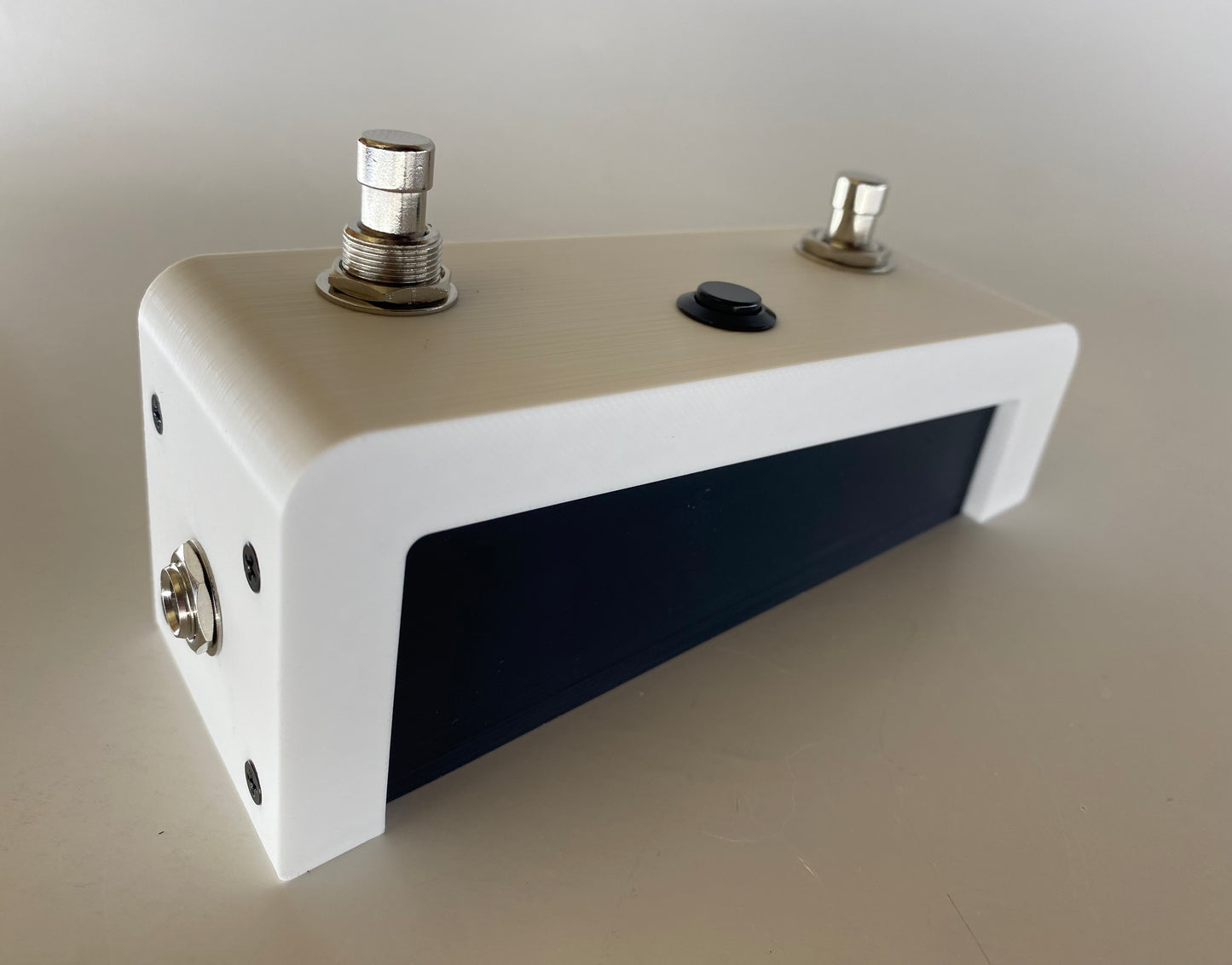 Eventide H90 profile-matching aux switch